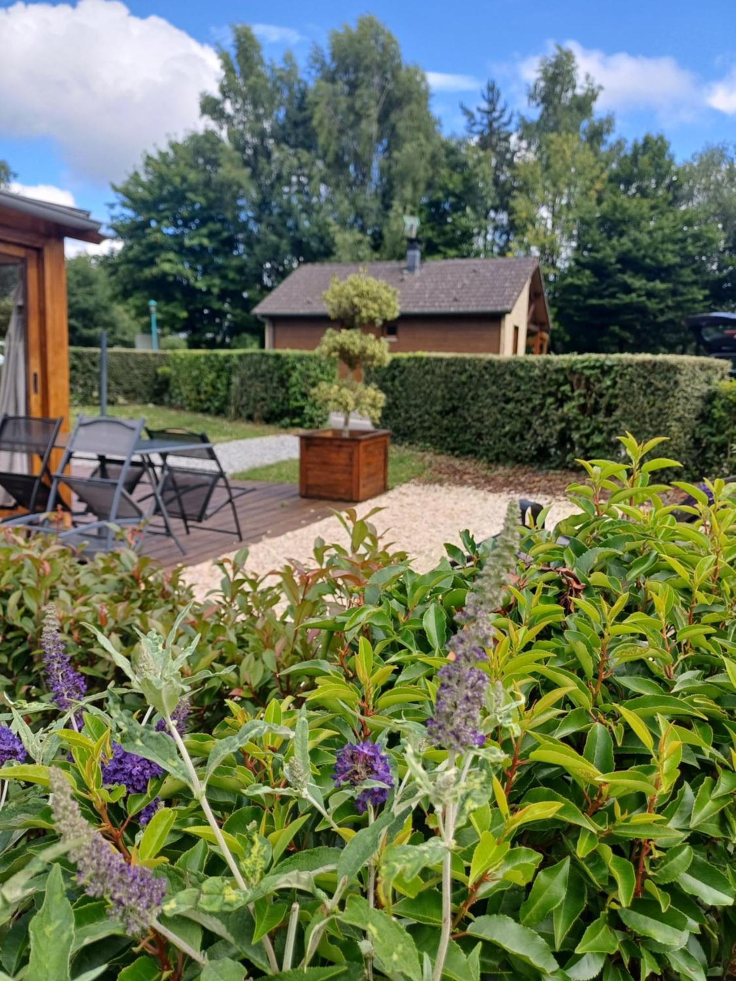 Classe Deux Etoiles De France N 17 Holiday home Signy-le-Petit